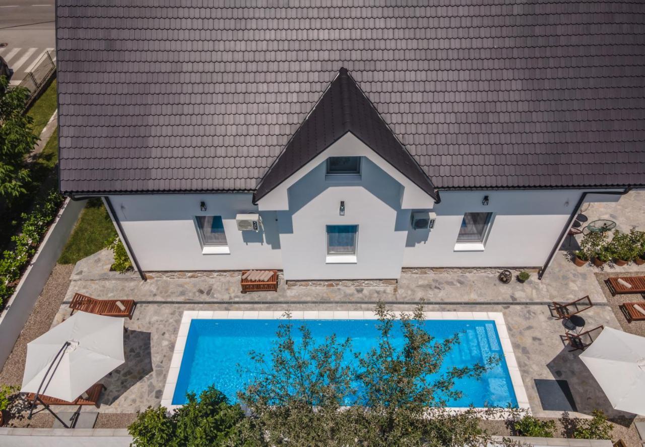 Vila Pobeda Banja Koviljaca Bagian luar foto